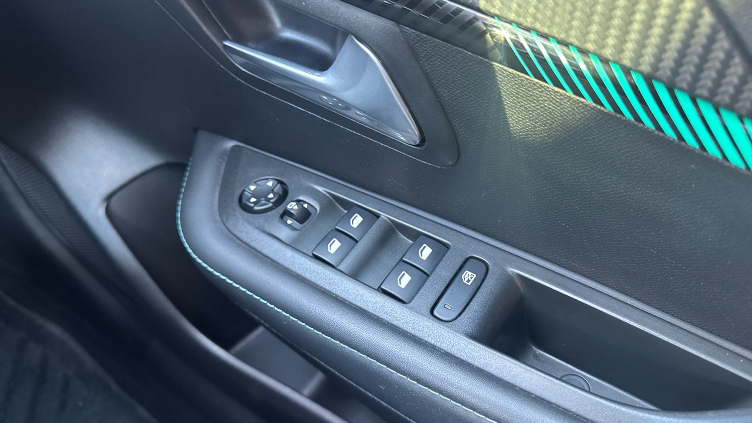 Used Peugeot 208 2021 for sale - 76667831: Photo 22