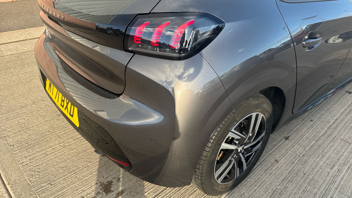 Used Peugeot 208 2021 for sale - 76667831: Photo 44