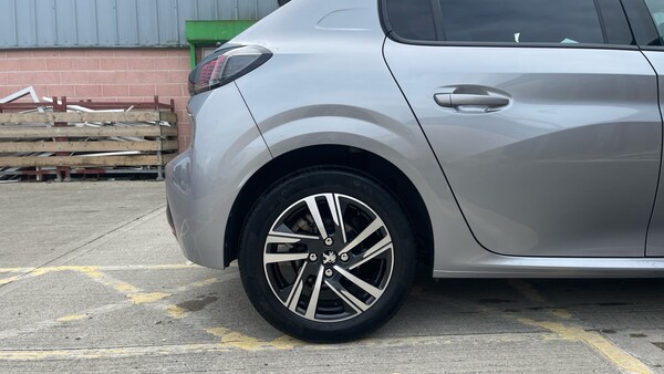 Used Peugeot 208 2021 for sale - 76073714: Photo 16