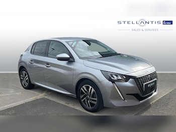 Peugeot - 208