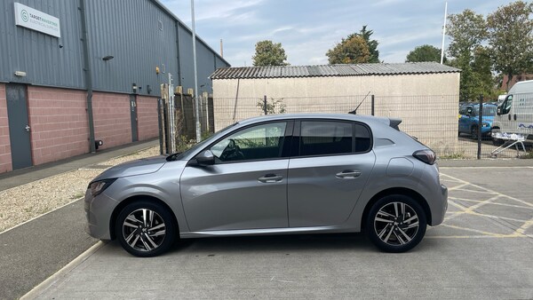 Used Peugeot 208 2021 for sale - 76073714: Photo 6
