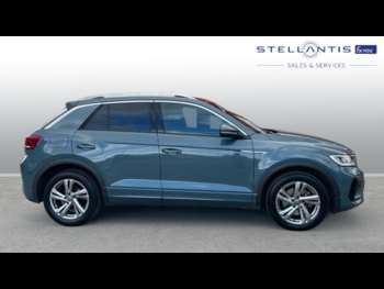 Used Volkswagen T-Roc 2023 for sale - 73813075: Photo