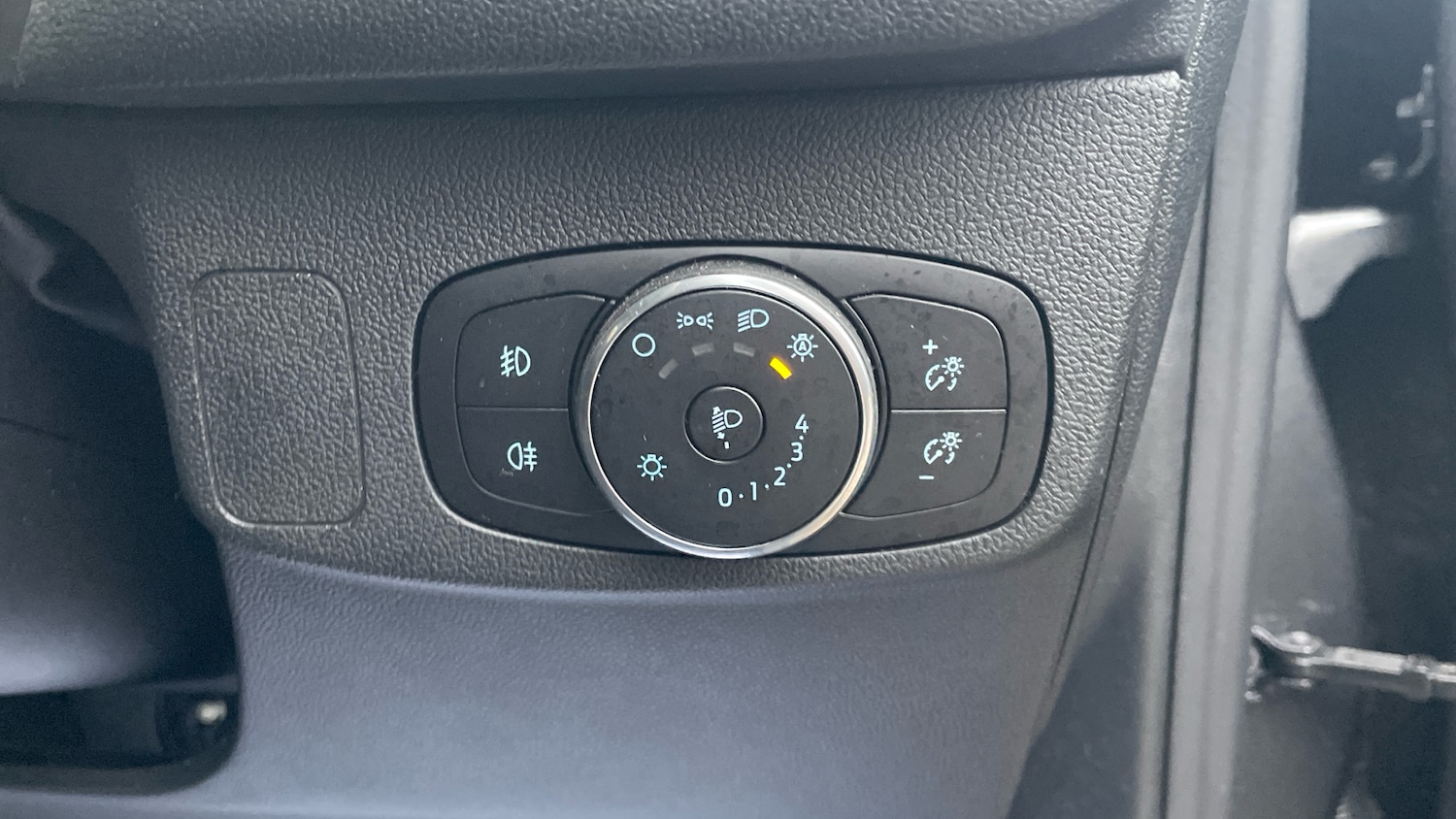 Used Ford Focus 2023 for sale - 77092080: Photo 35