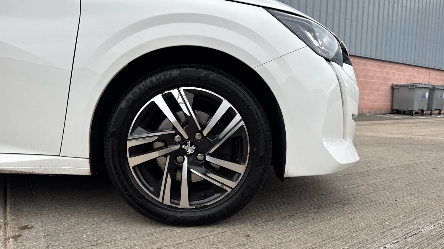 Used Peugeot 208 2021 for sale - 76659880: Photo 15