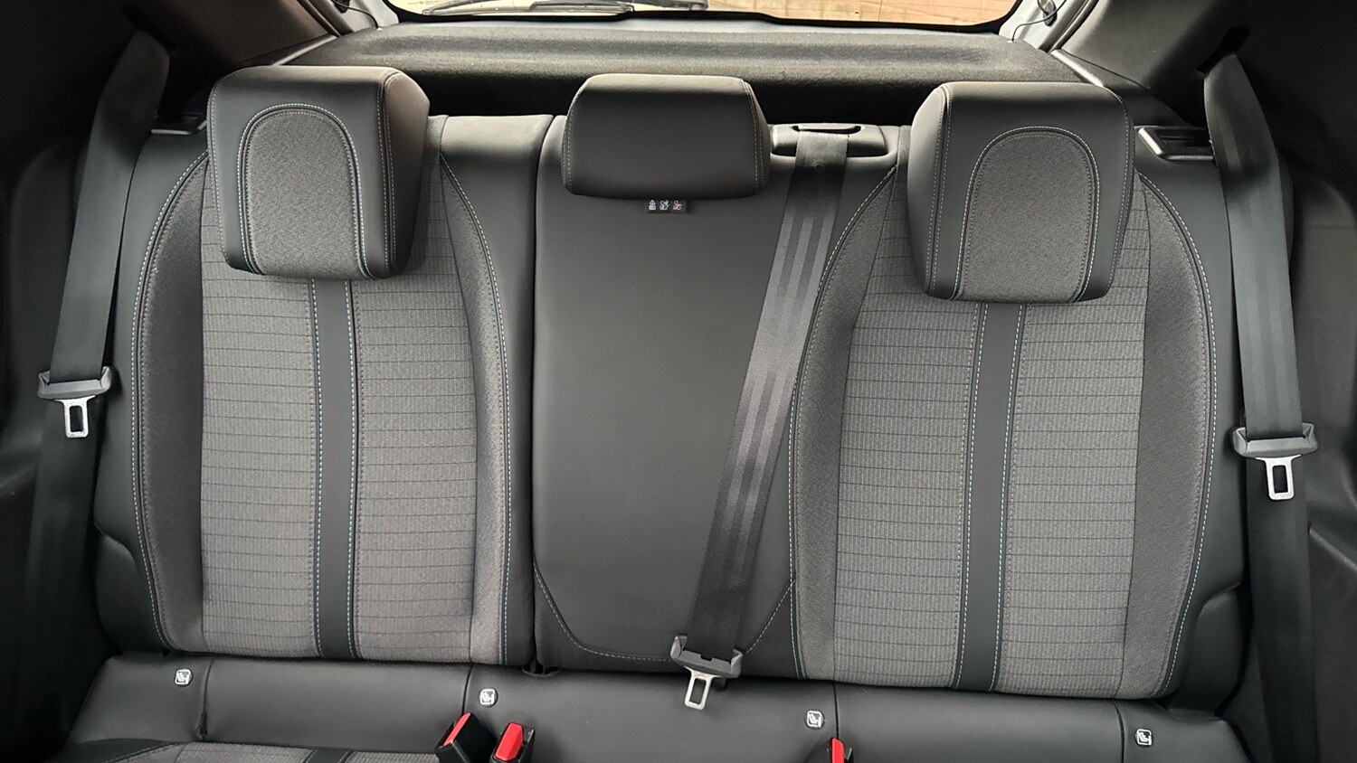 Used Peugeot 208 2021 for sale - 76659880: Photo 26