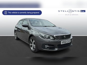 Peugeot - 308