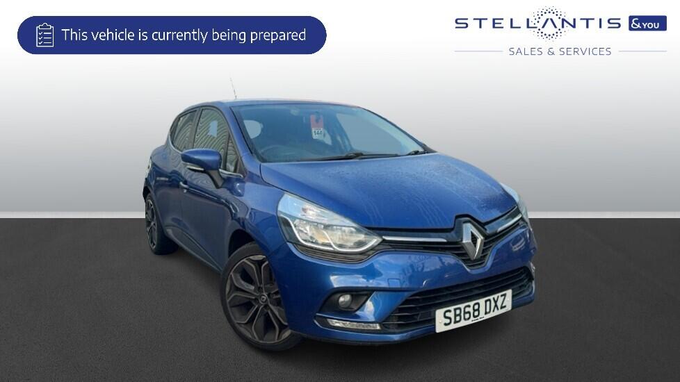 Used Renault Clio 2018 for sale - 76690698: Photo 1