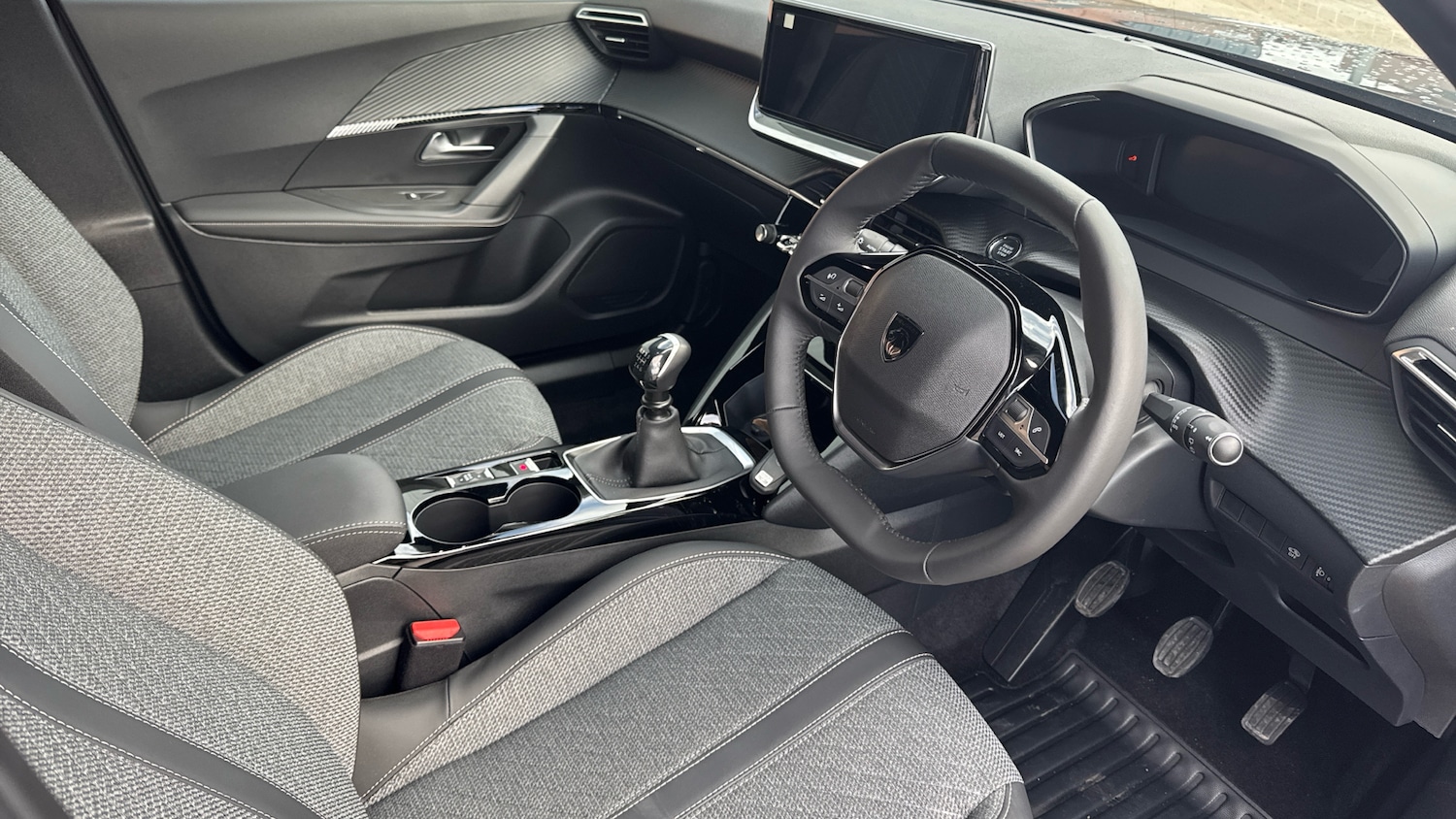 Used Peugeot 2008 2024 for sale - 76803249: Photo 11