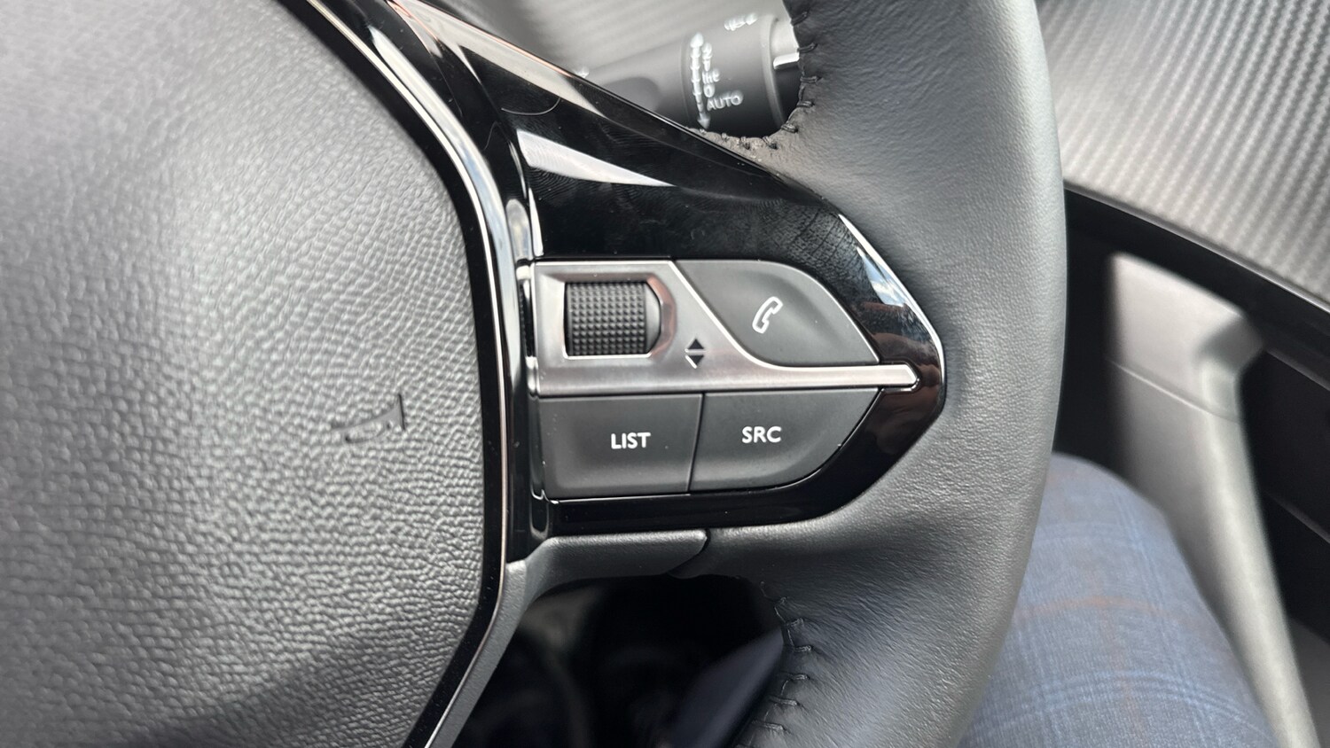 Used Peugeot 2008 2024 for sale - 76803249: Photo 24