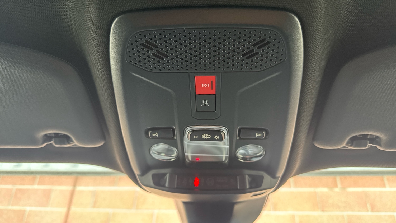 Used Peugeot 2008 2024 for sale - 76803249: Photo 39