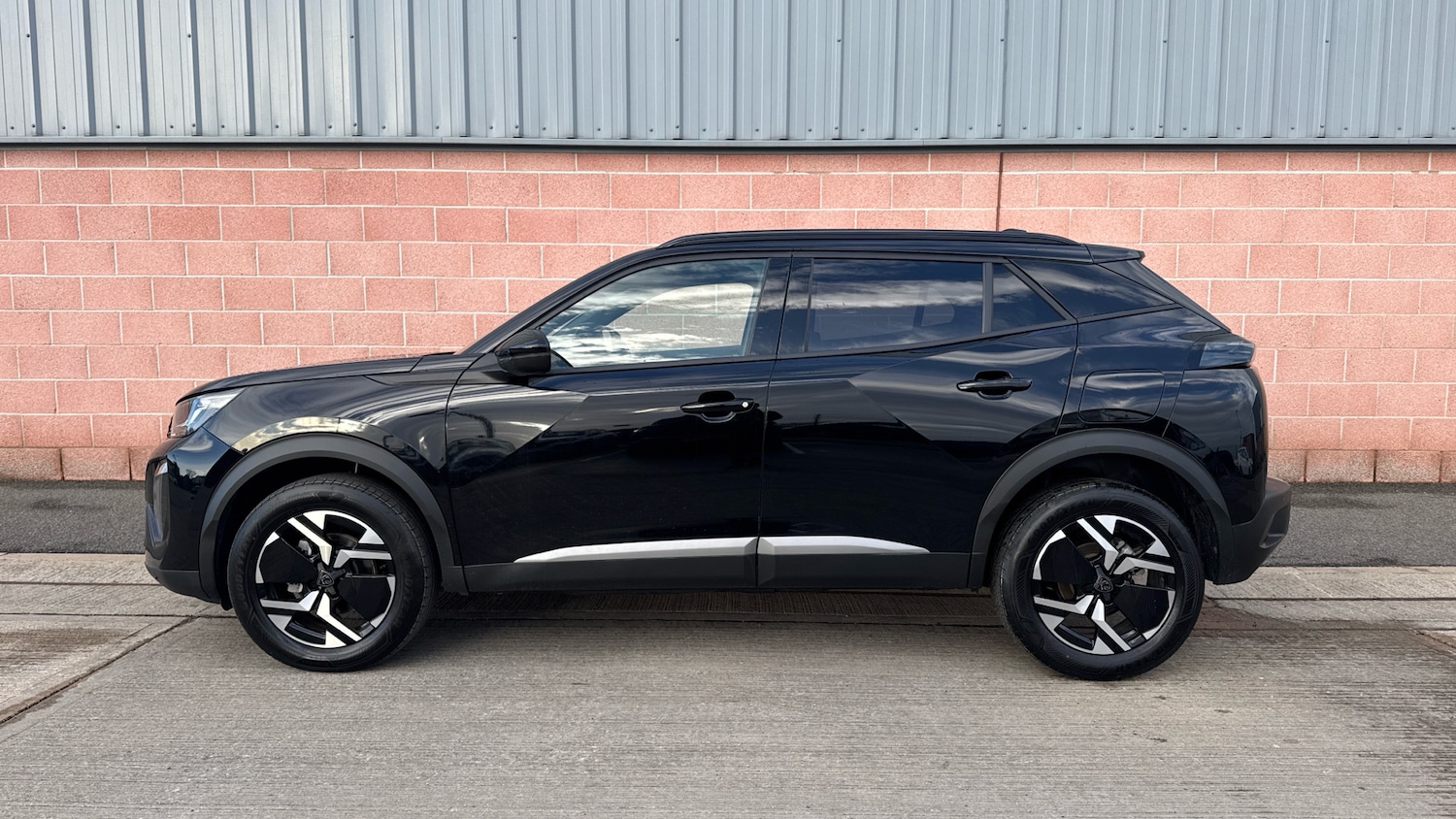 Used Peugeot 2008 2024 for sale - 76803249: Photo 6