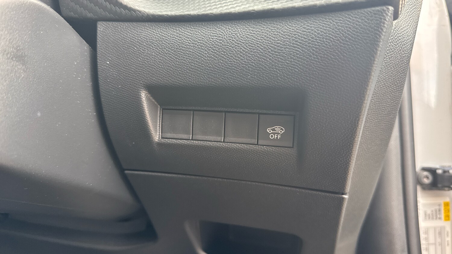 Used Peugeot 2008 2025 for sale - 76419728: Photo 34