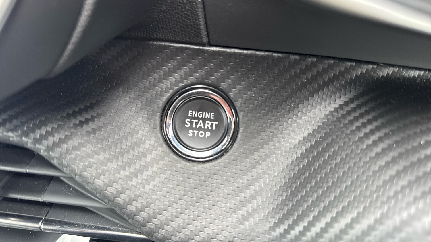 Used Peugeot 2008 2025 for sale - 76419728: Photo 40