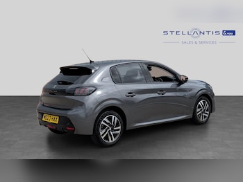 Used Peugeot 208 2023 for sale - 79063212: Photo