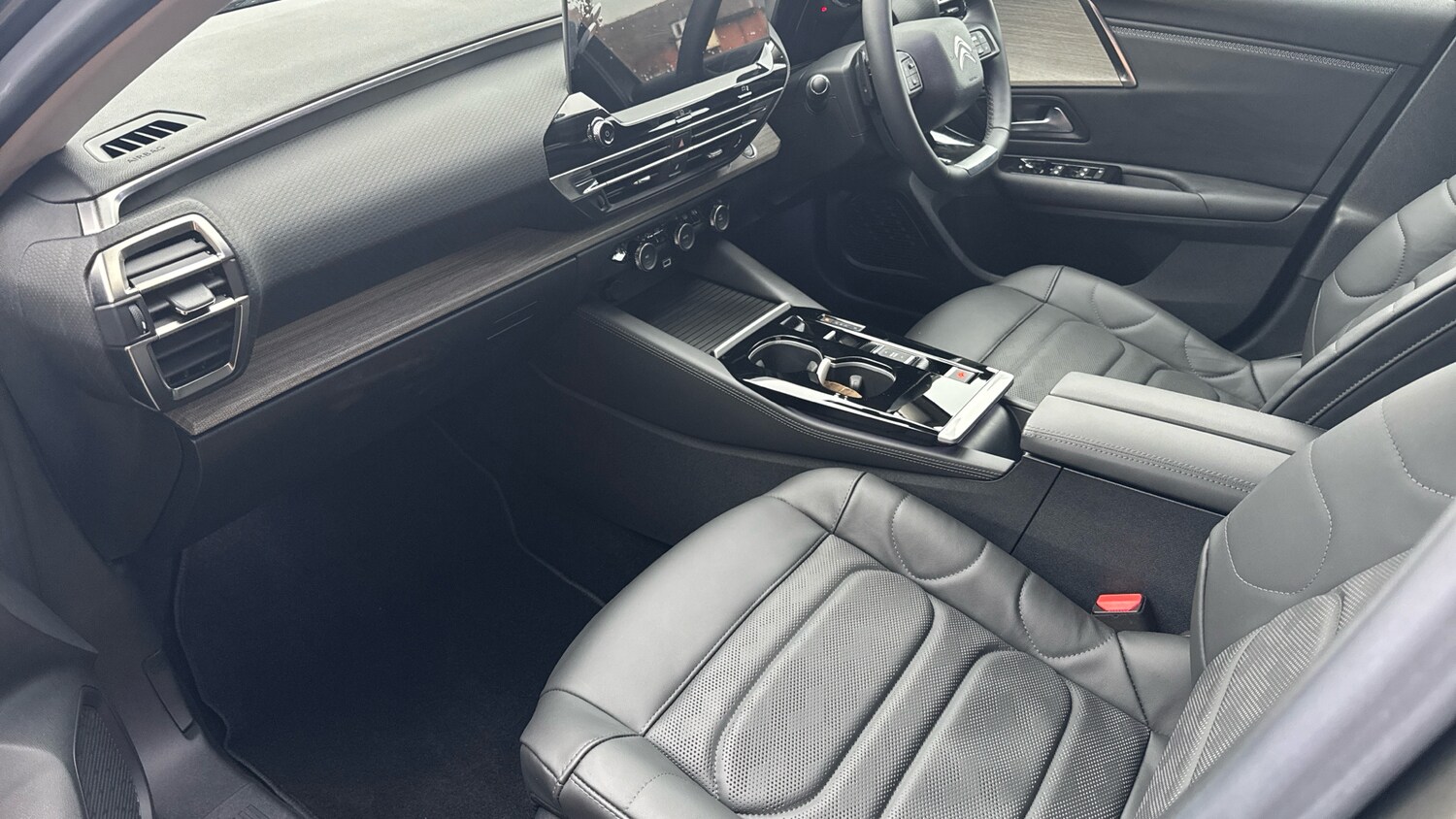 Used Citroen C5 X 2023 for sale - 76803244: Photo 13