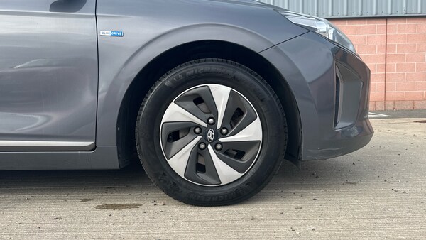Used Hyundai IONIQ 2019 for sale - 76175972: Photo 17