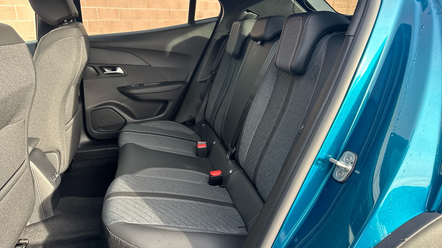 Used Peugeot 2008 2025 for sale - 76690699: Photo 33