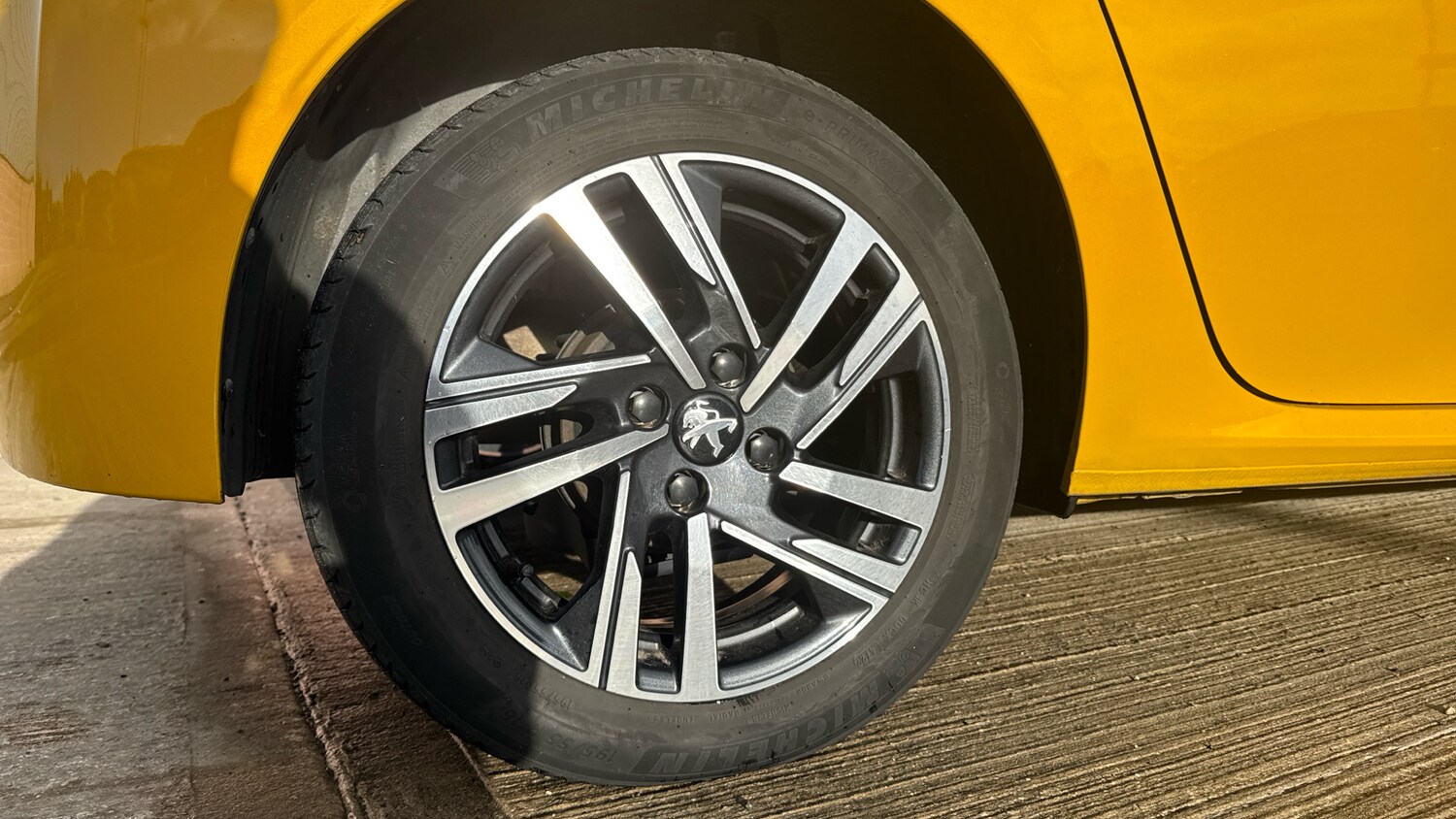 Used Peugeot 208 2023 for sale - 77075221: Photo 16