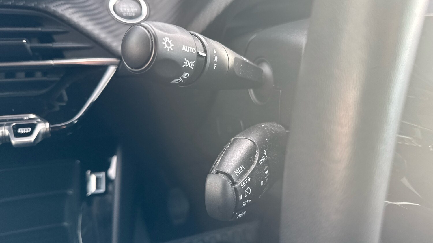 Used Peugeot 208 2023 for sale - 77075221: Photo 27