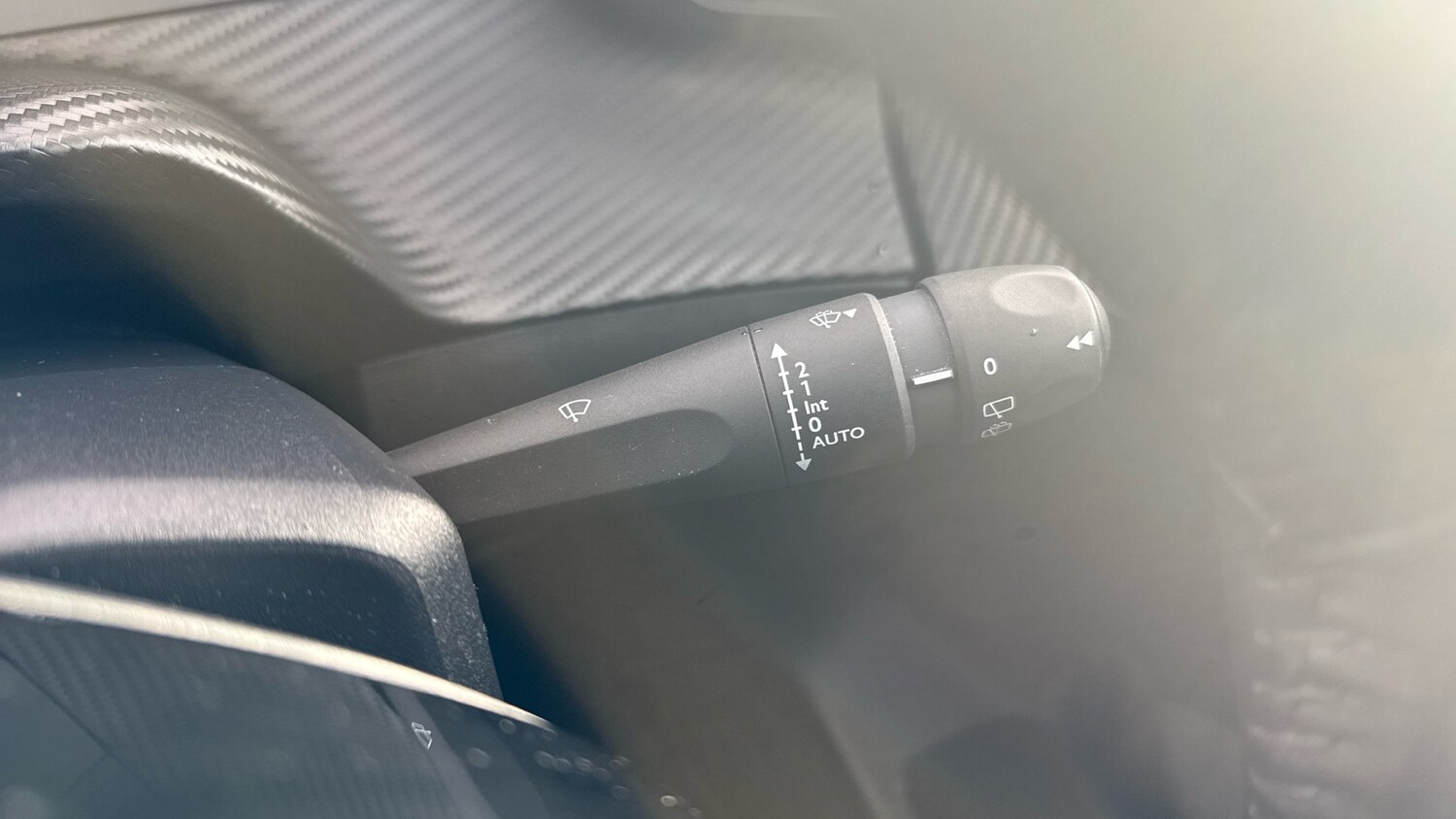 Used Peugeot 208 2023 for sale - 77075221: Photo 28