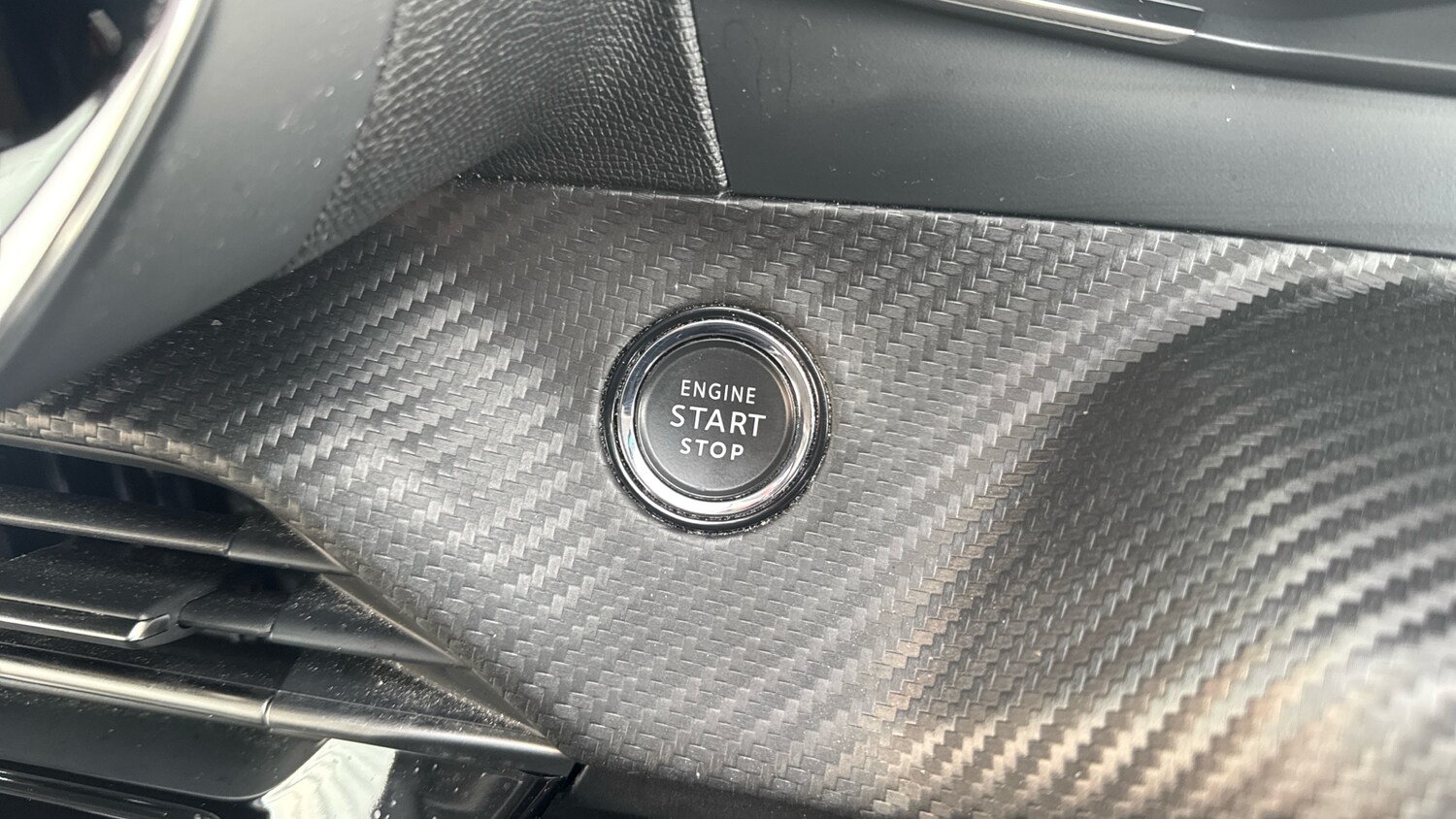 Used Peugeot 208 2023 for sale - 77075221: Photo 40