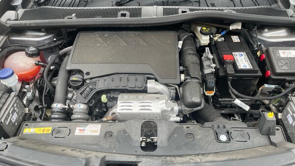 Used Peugeot 2008 2024 for sale - 75992269: Photo 18