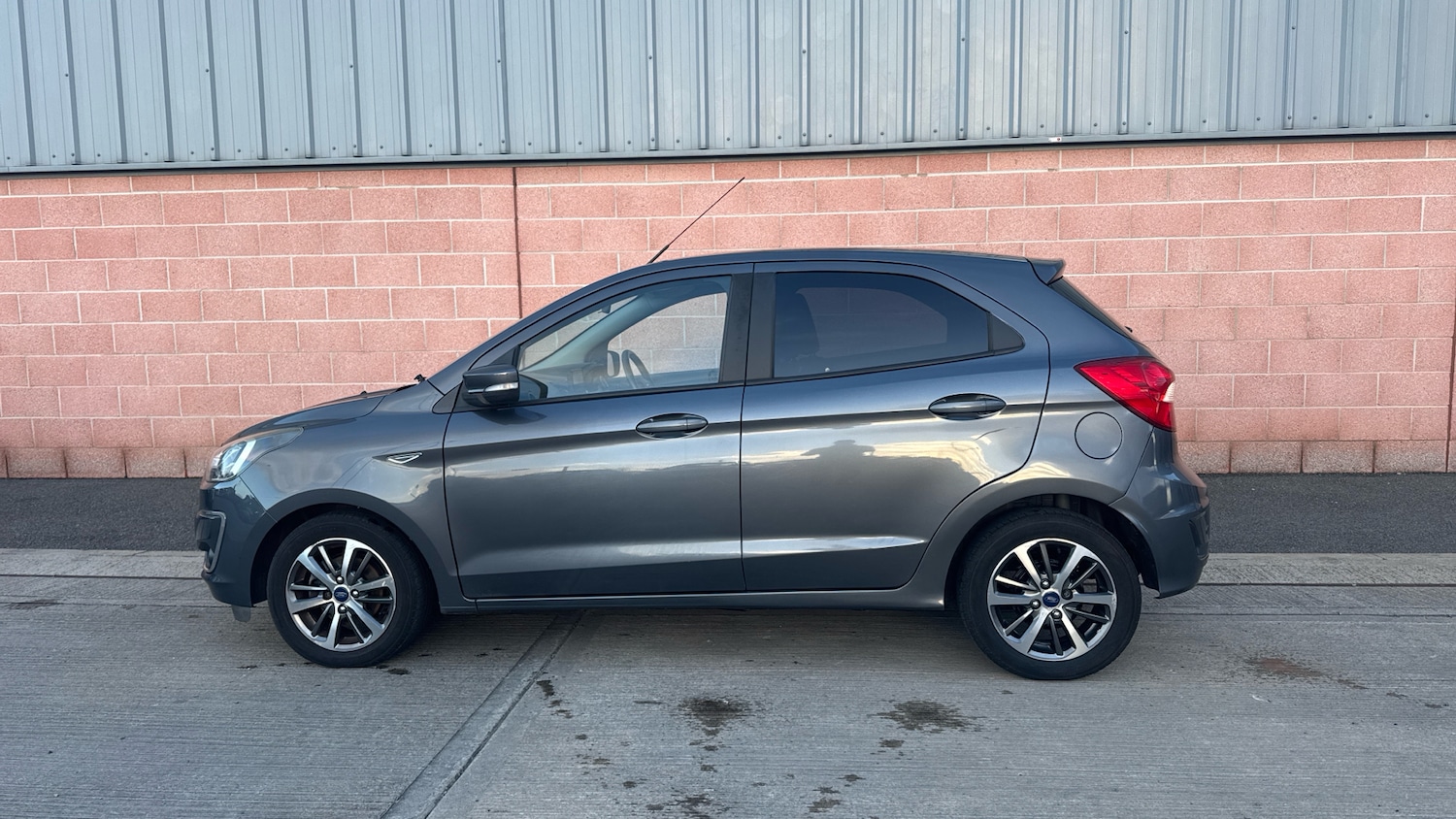 Used Ford Ka+ 2018 for sale - 76825715: Photo 6
