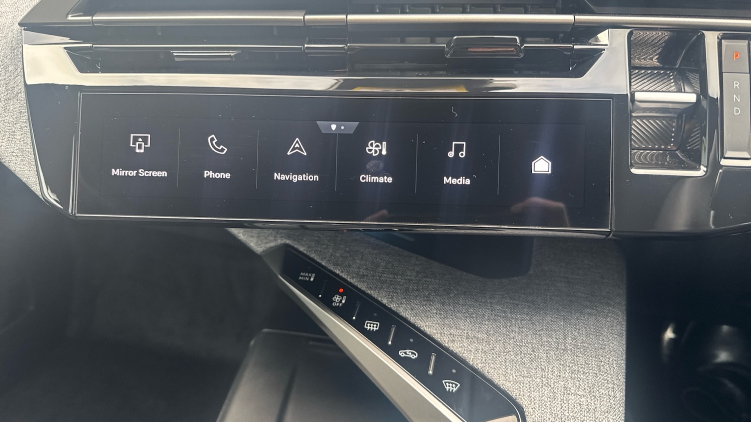 Used Peugeot 3008 2024 for sale - 77539103: Photo 18