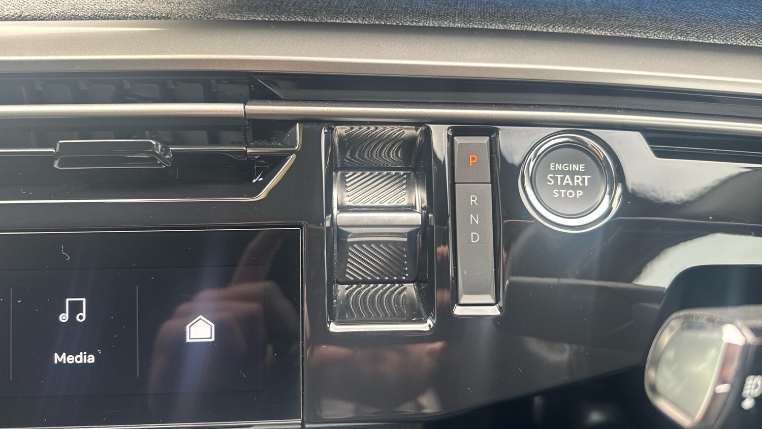 Used Peugeot 3008 2024 for sale - 77539103: Photo 20