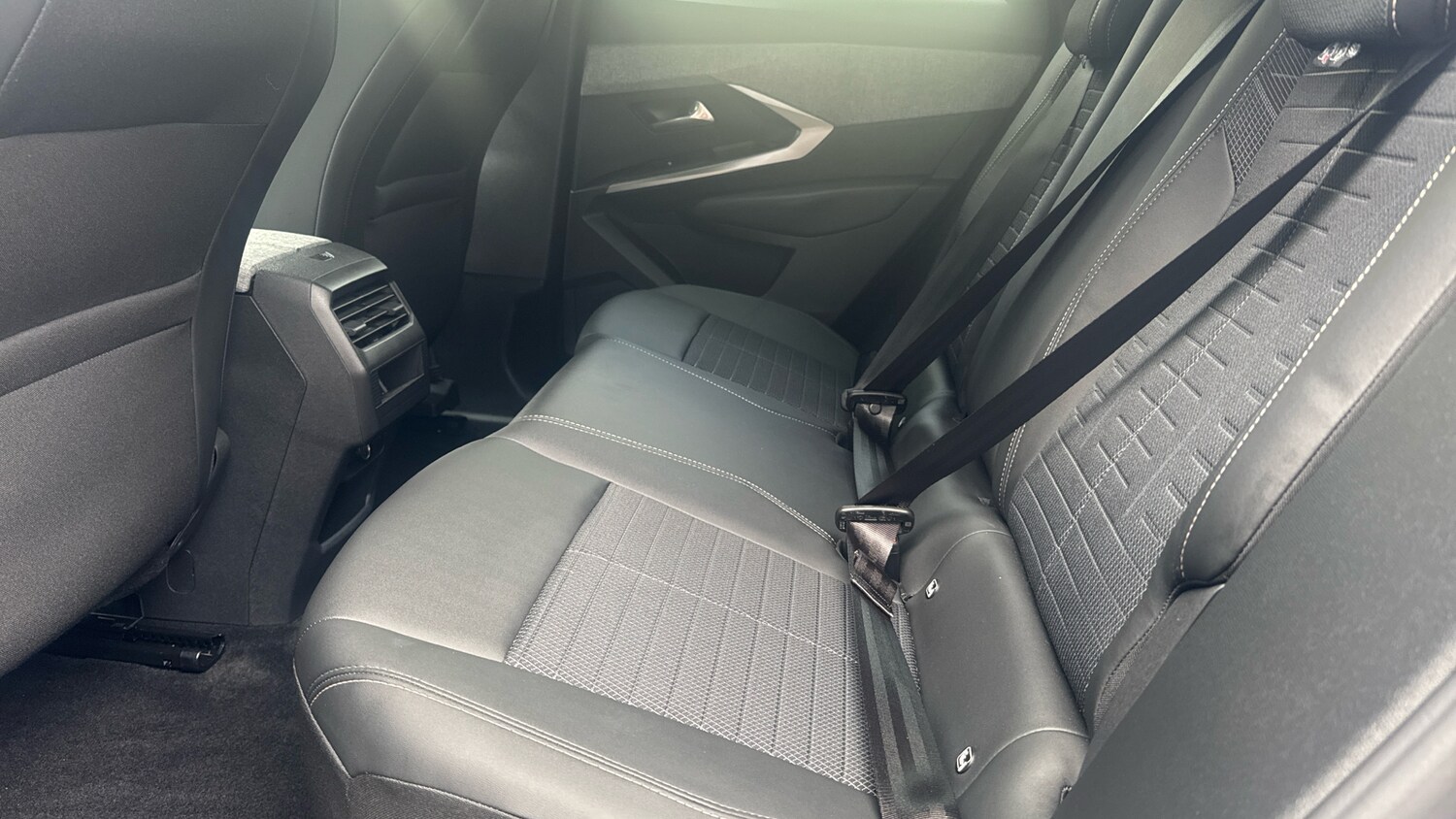 Used Peugeot 3008 2024 for sale - 77539103: Photo 33