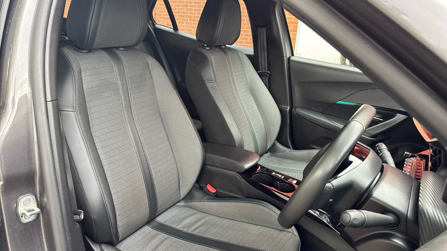 Used Peugeot 2008 2023 for sale - 76154039: Photo 42