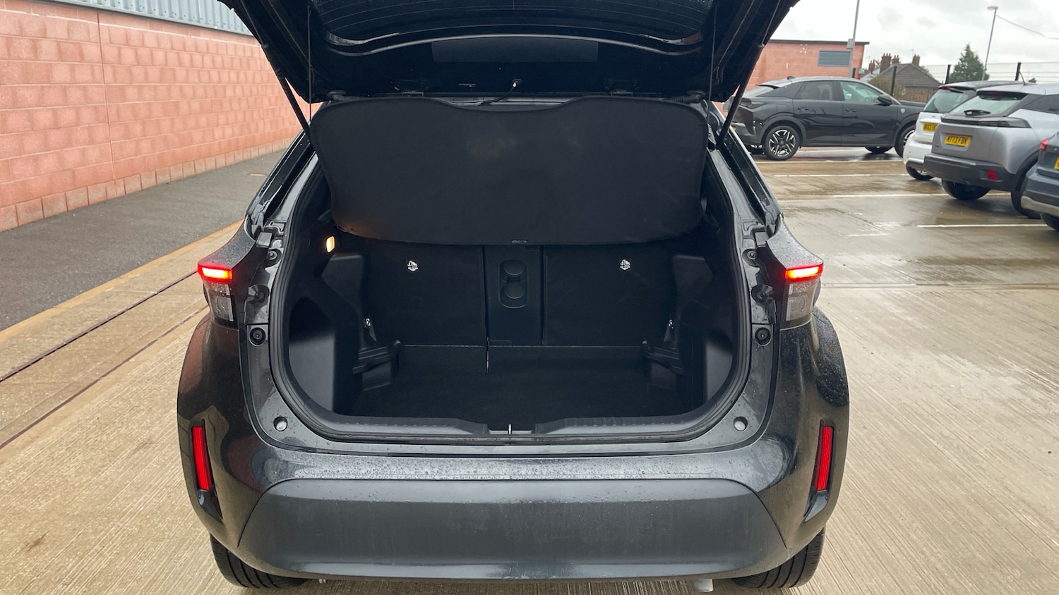 Used Toyota Yaris Cross 2022 for sale - 75733159: Photo 19