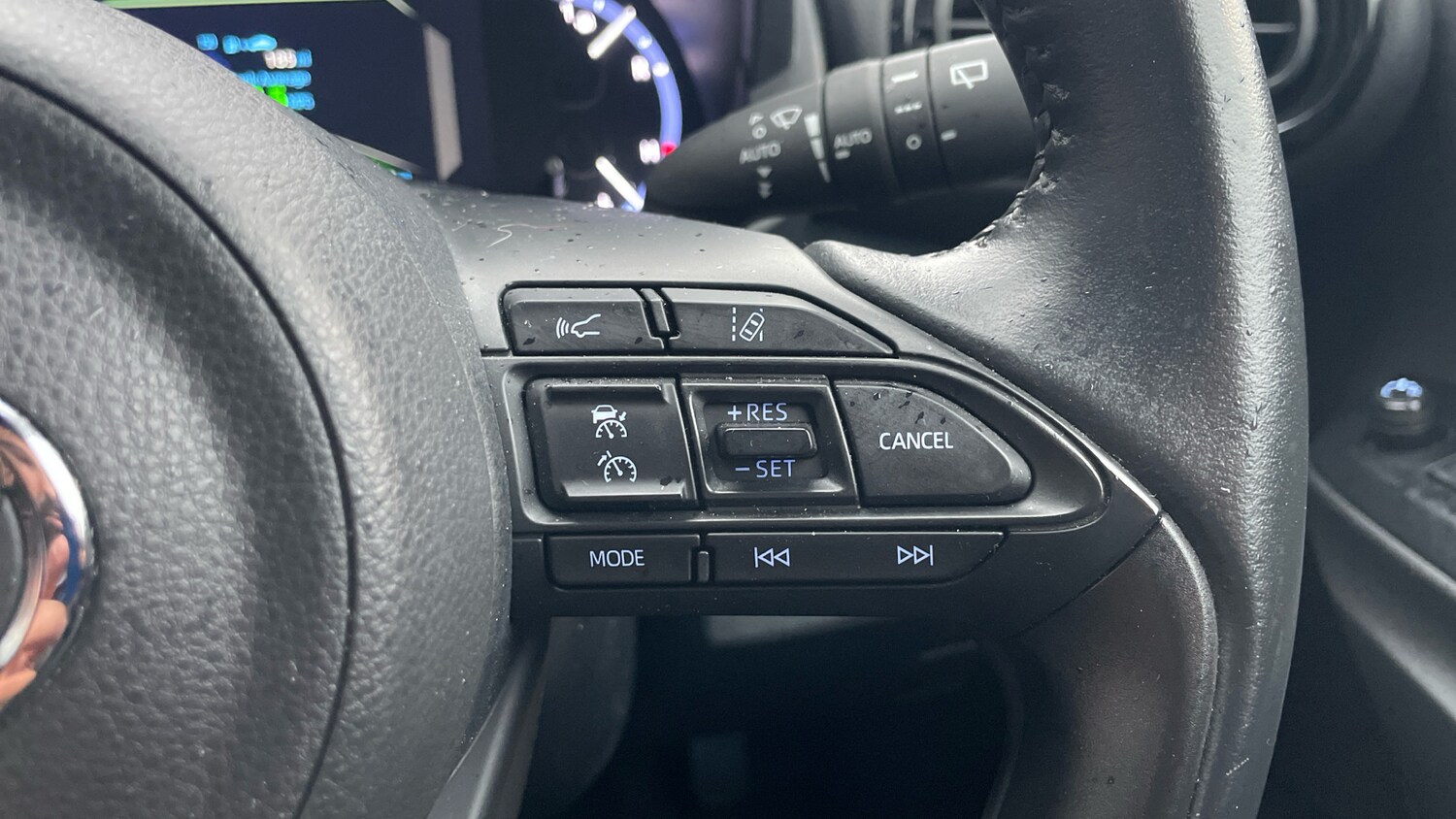 Used Toyota Yaris Cross 2022 for sale - 75733159: Photo 24