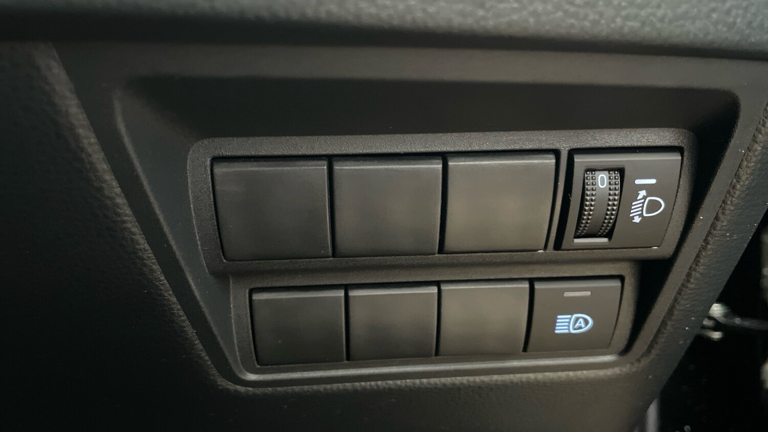 Used Toyota Yaris Cross 2022 for sale - 75733159: Photo 34