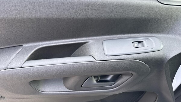 Used Citroen Berlingo 2024 for sale - 74478890: Photo 41