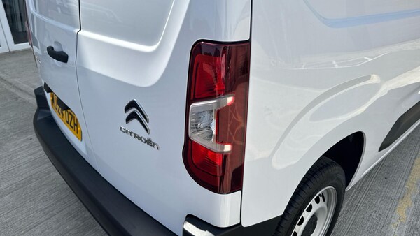Used Citroen Berlingo 2024 for sale - 74478890: Photo 45