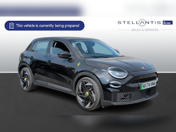 Used Abarth 600e 2025 for sale - 79305017: Photo