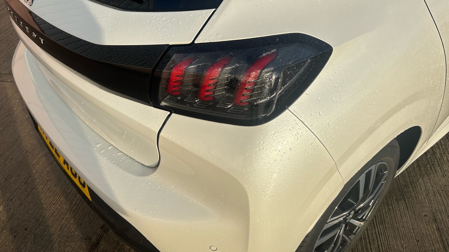 Used Peugeot 208 2022 for sale - 76647102: Photo 45