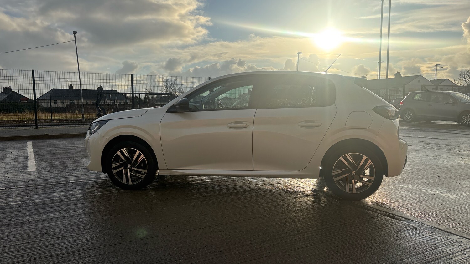 Used Peugeot 208 2022 for sale - 76647102: Photo 7