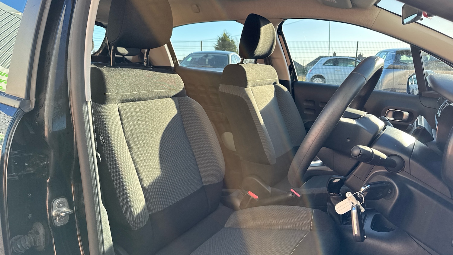 Used Citroen C3 2023 for sale - 76458417: Photo 42