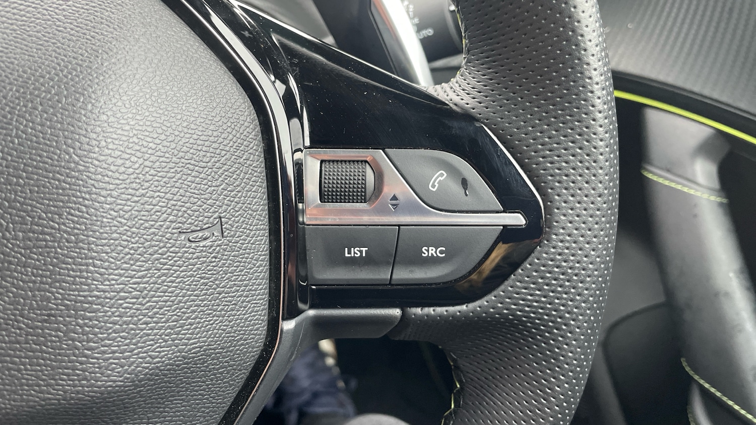 Used Peugeot 2008 2024 for sale - 76359057: Photo 24