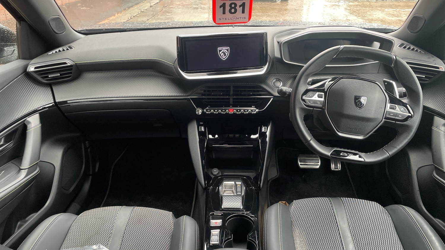 Used Peugeot 2008 2024 for sale - 76359057: Photo 4