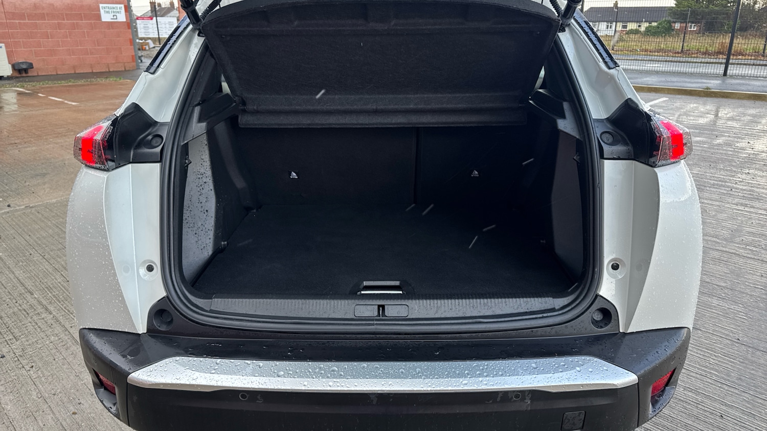 Used Peugeot 2008 2022 for sale - 76667823: Photo 19