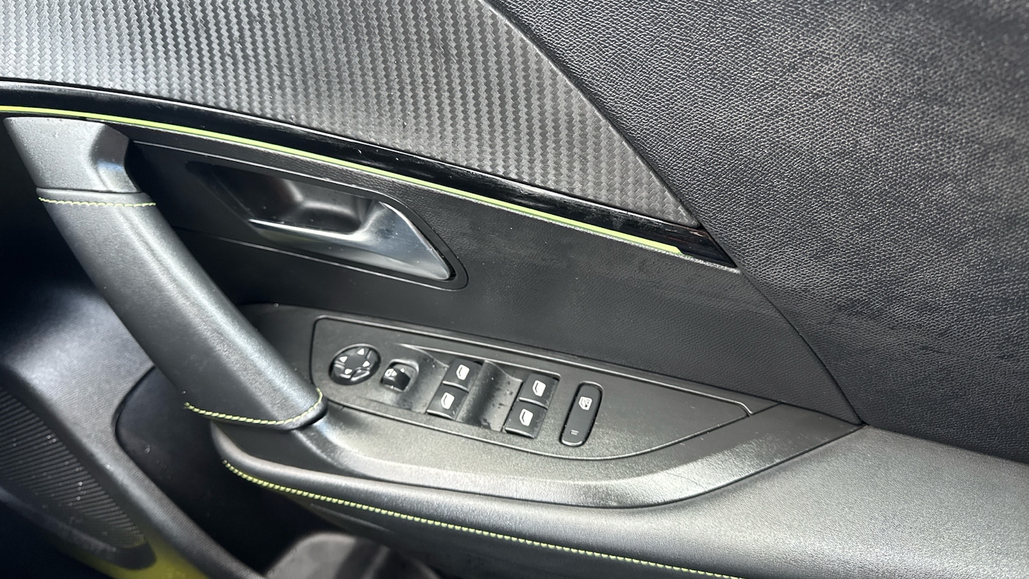 Used Peugeot 2008 2022 for sale - 76667823: Photo 22