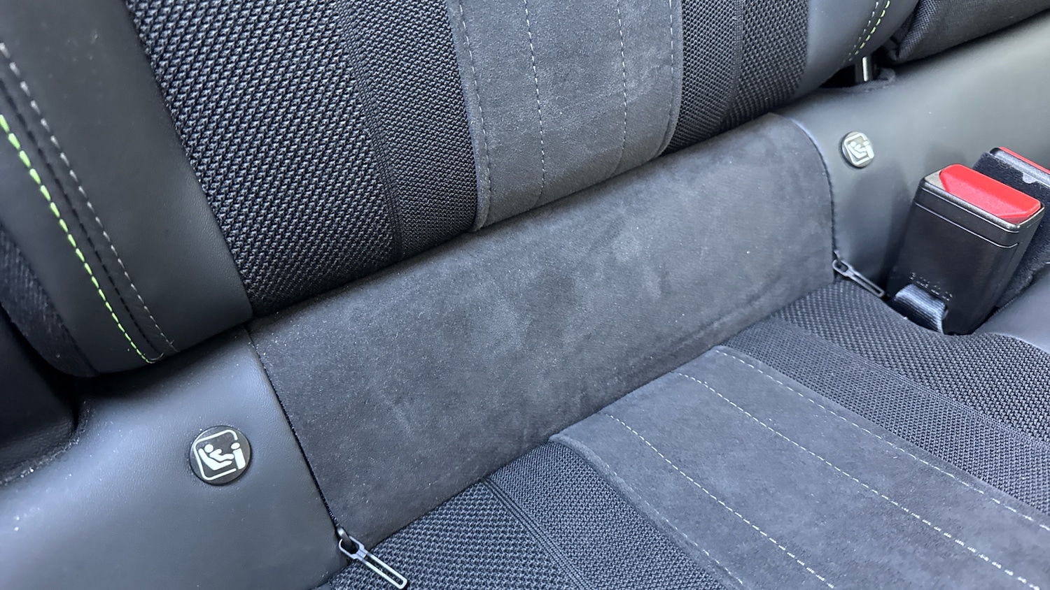 Used Peugeot 2008 2022 for sale - 76667823: Photo 35