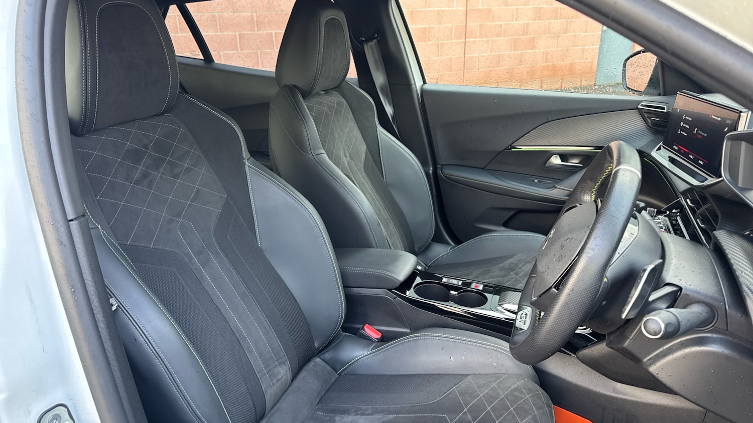 Used Peugeot 2008 2022 for sale - 76667823: Photo 42