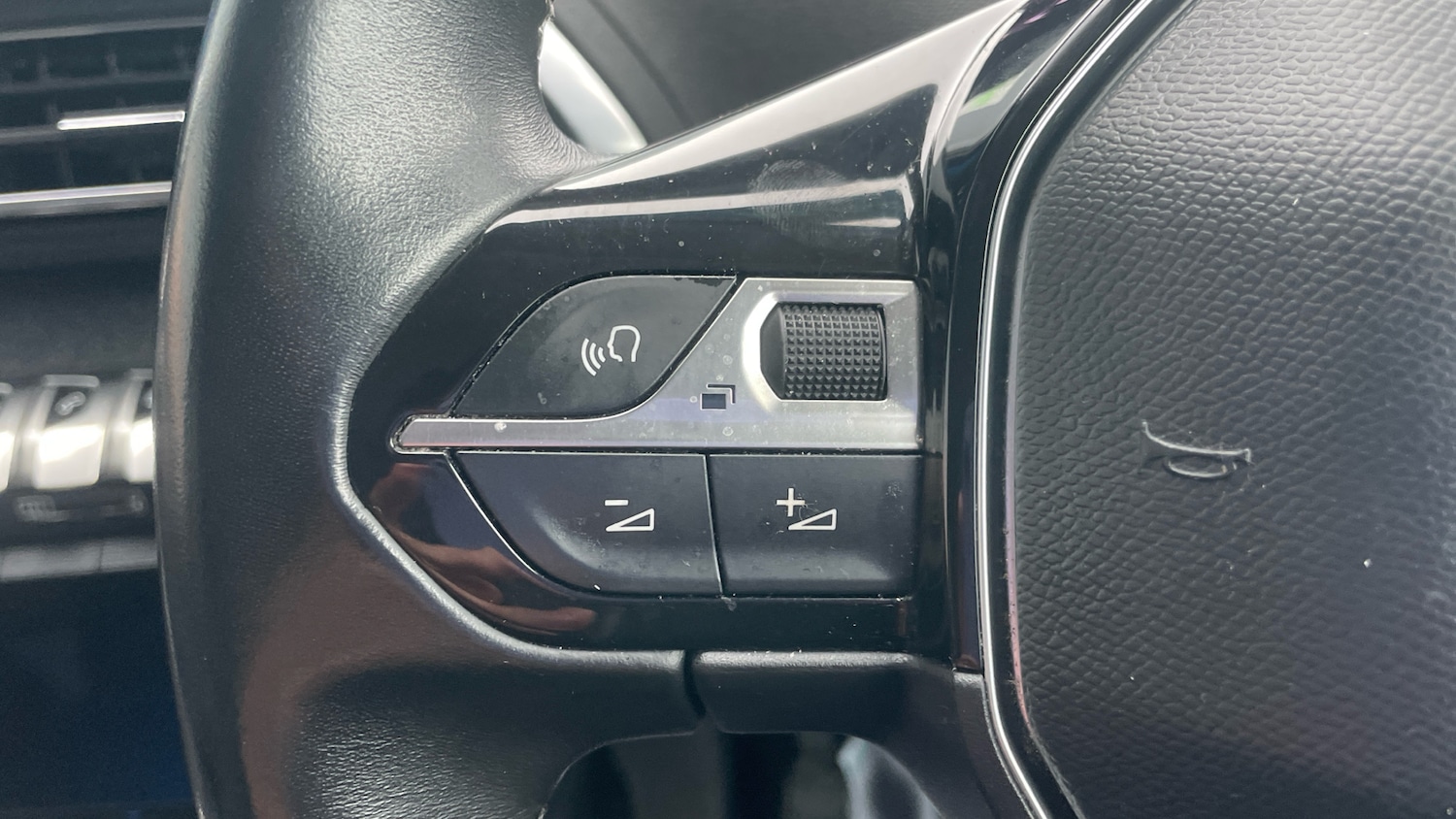 Used Peugeot 3008 2021 for sale - 76003051: Photo 23