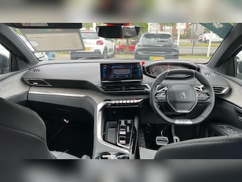 Used Peugeot 5008 2024 for sale - 75709328: Photo