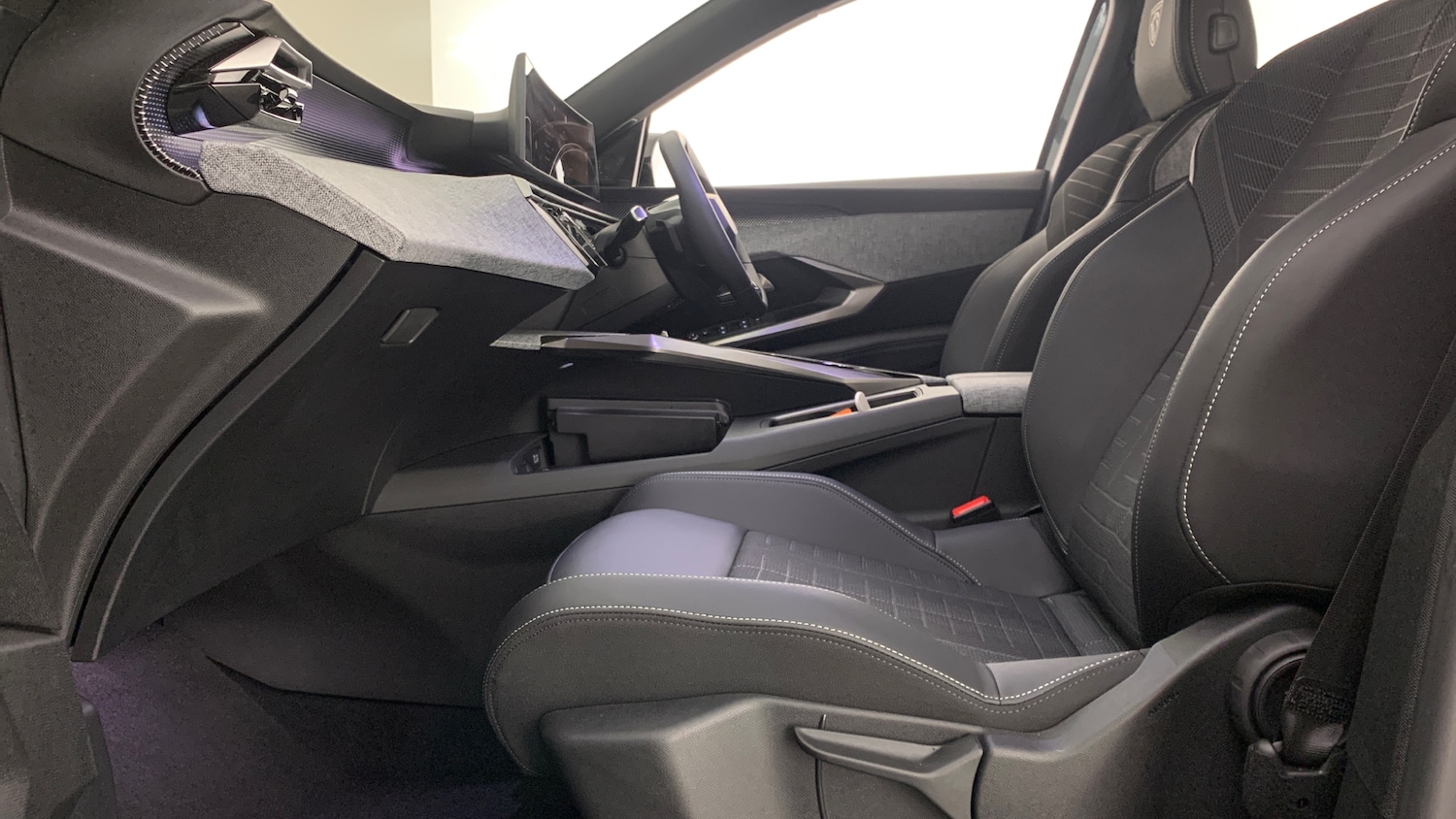 Used Peugeot 3008 2025 for sale - 77893542: Photo 56