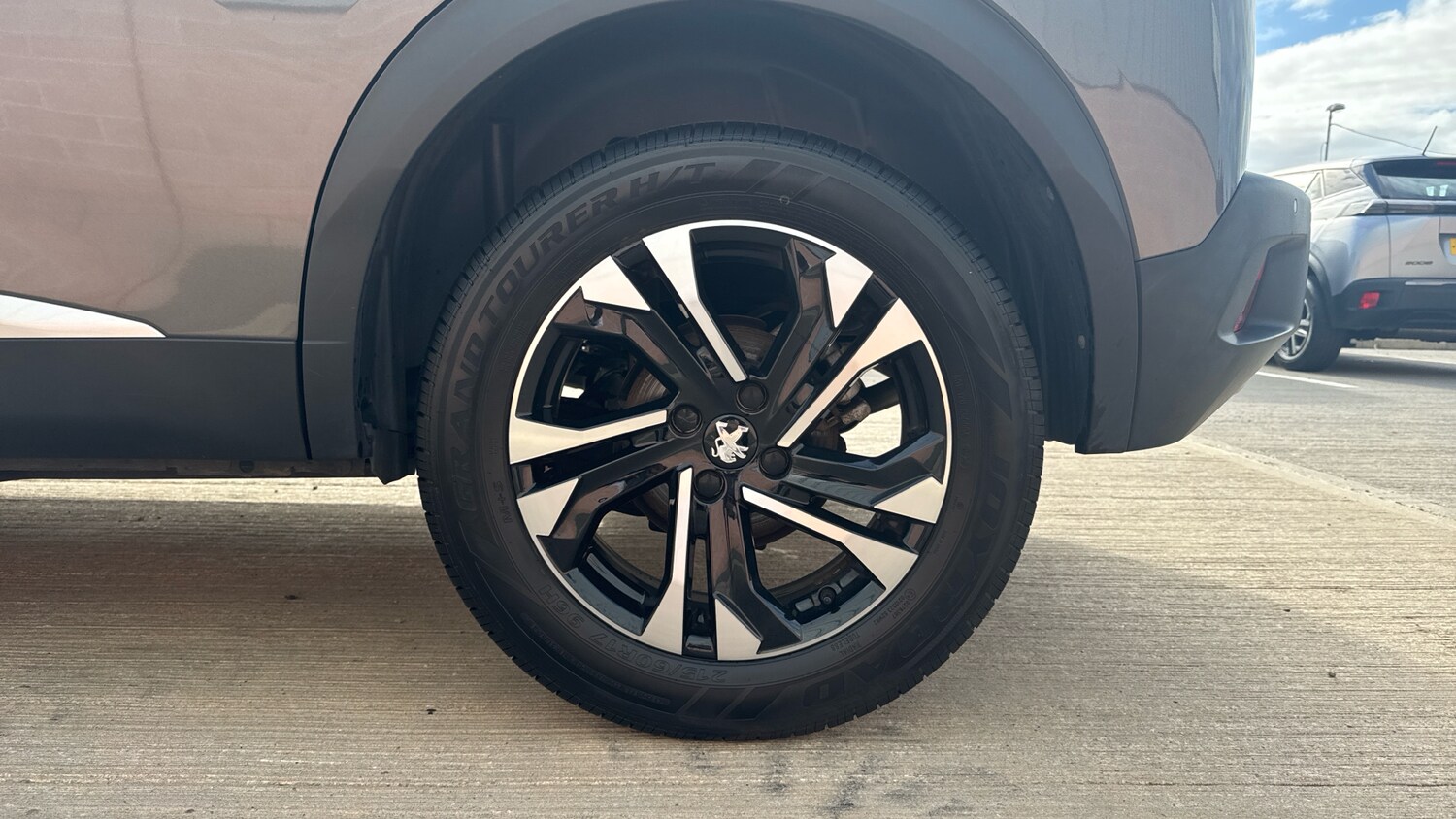 Used Peugeot 2008 2021 for sale - 76099783: Photo 15